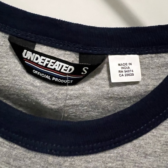 Undefeated men’s Mascot Ringer T-shirt size Small - Picture 6 of 7